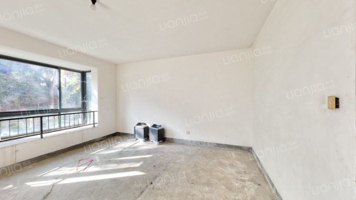 绿地21城C区二手房实景图