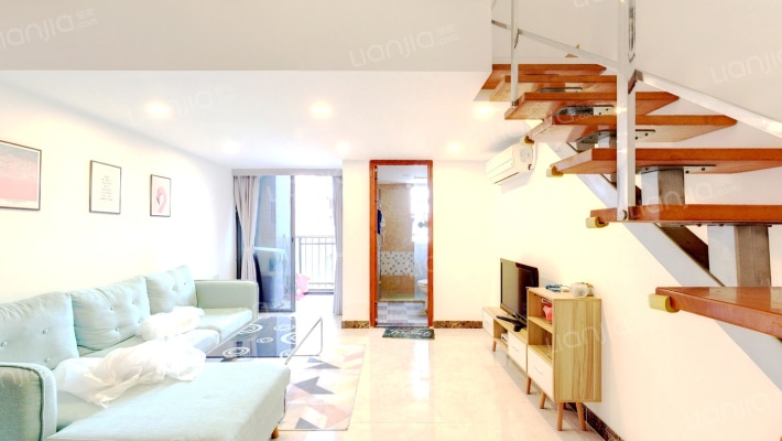 凯旋时代公寓二手房实景图