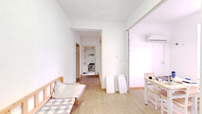 雪溪苑A区二手房实景图