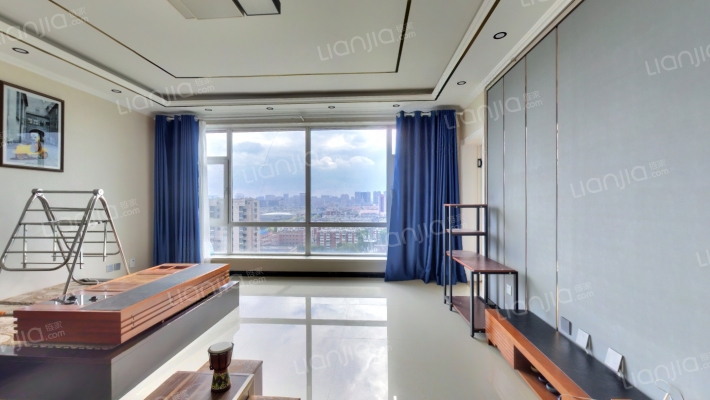 昊源高格蓝湾二手房实景图