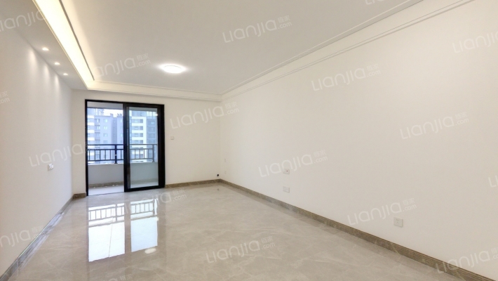 中海湖滨世家怡然苑二手房实景图