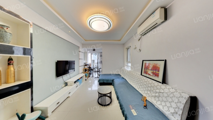 乾唐华府二手房实景图