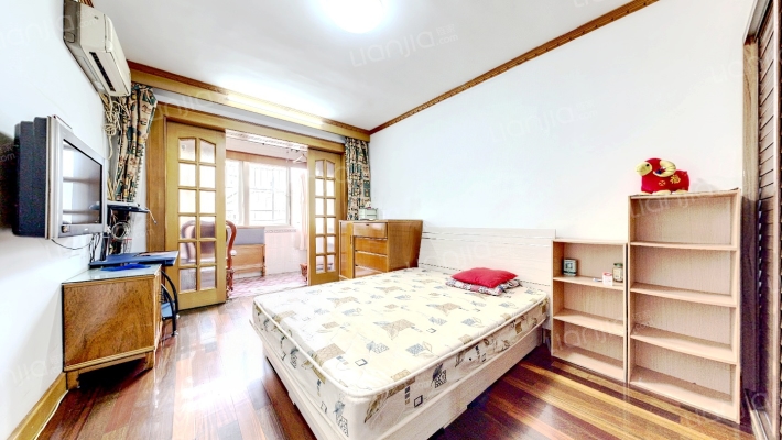 彭豪公寓二手房实景图