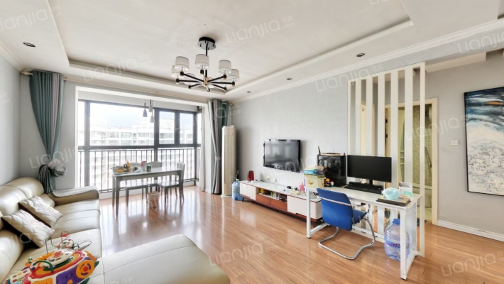 人和三期二手房实景图