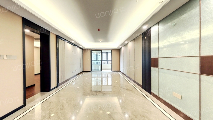 世茂璀璨滨江二手房实景图