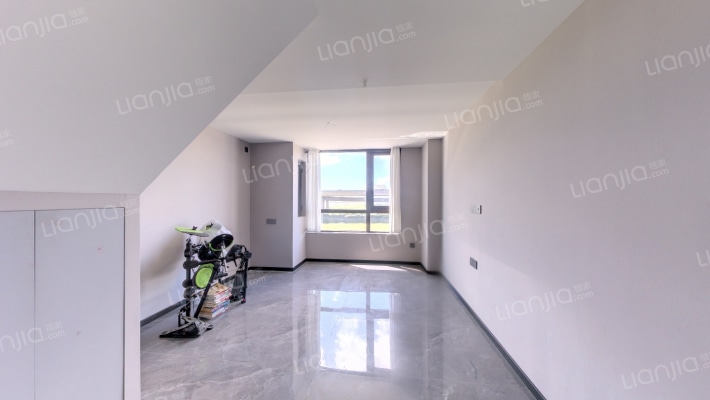 云谷雁林湾二手房实景图