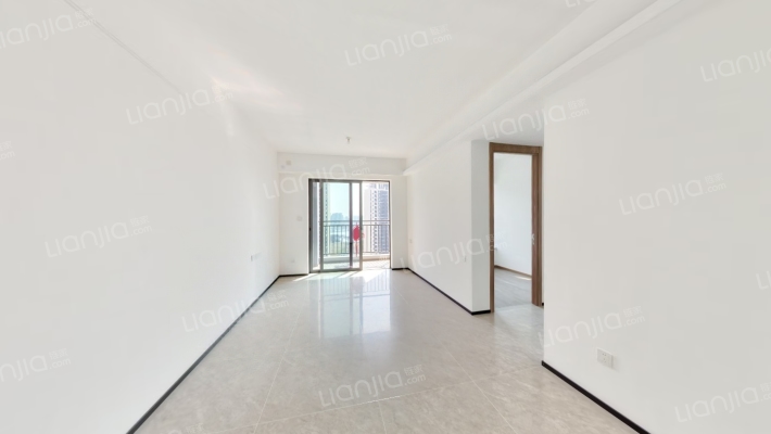 越秀滨海花城二手房实景图