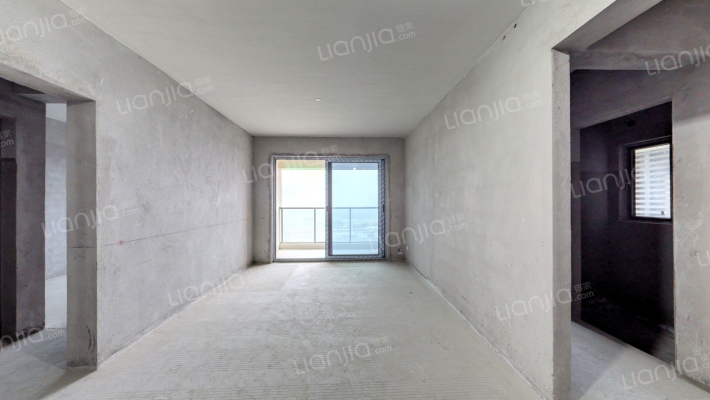 泽京铂宸二手房实景图