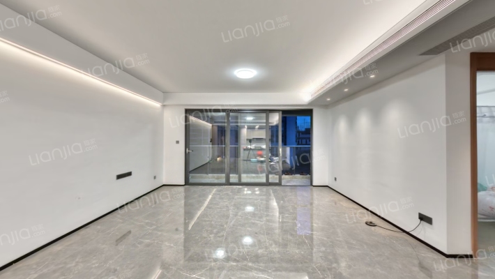 中海丽湾尚宸二手房实景图