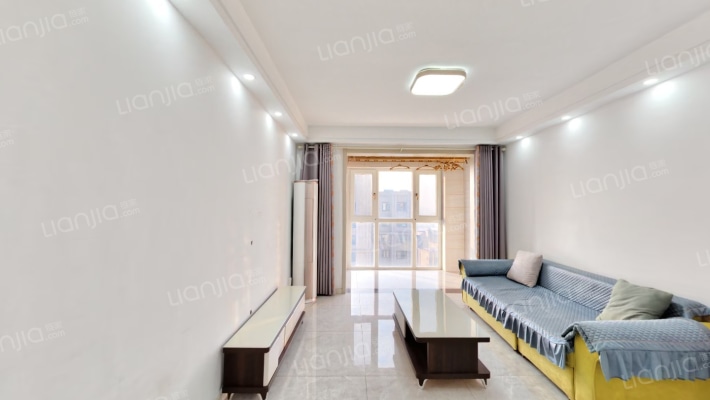 翡翠城二手房实景图