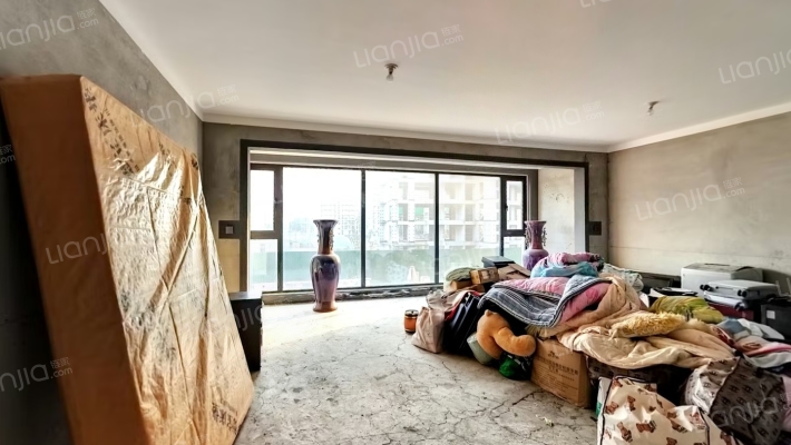 荷湖郡二手房实景图