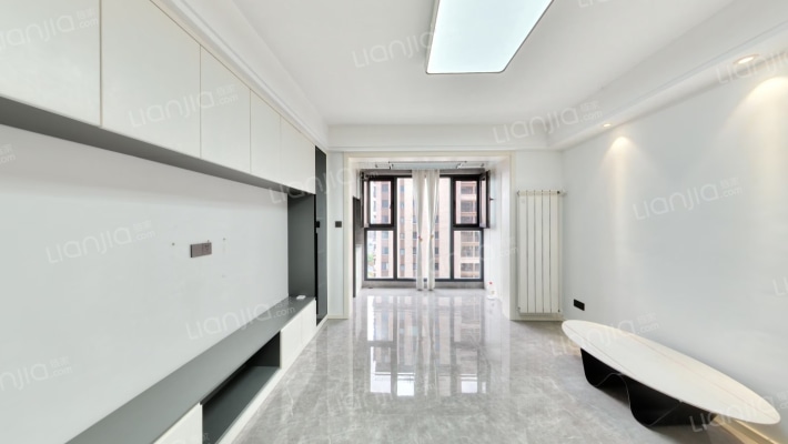 国美南长华府二手房实景图