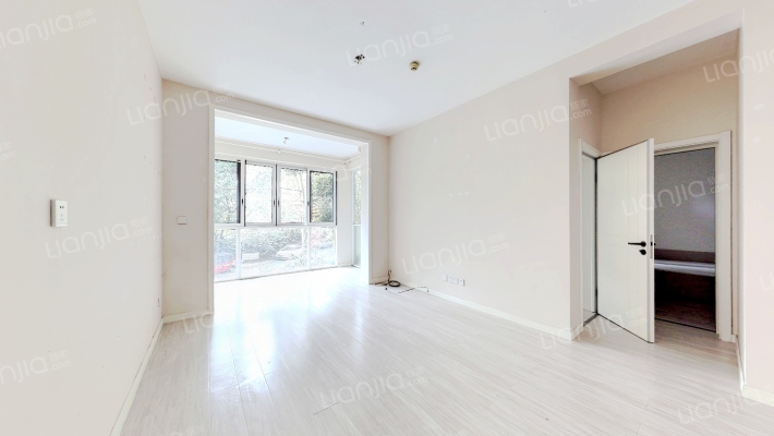 银城花树间二手房实景图