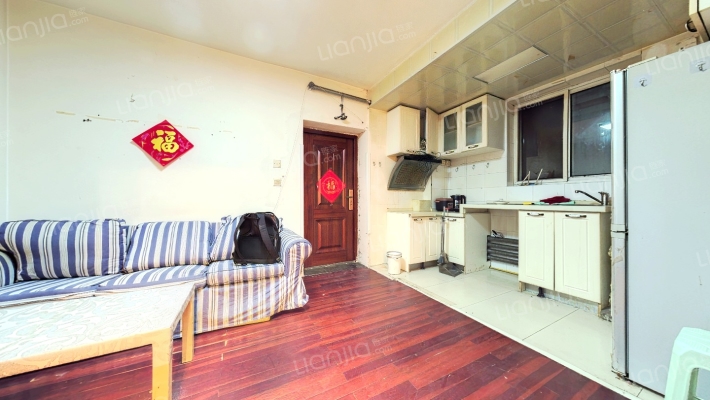 艳粉8期二手房实景图