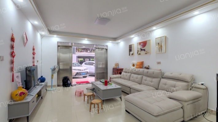 蓝天花园二手房实景图