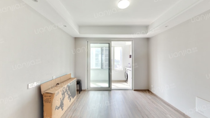 蓝湖郡二手房实景图