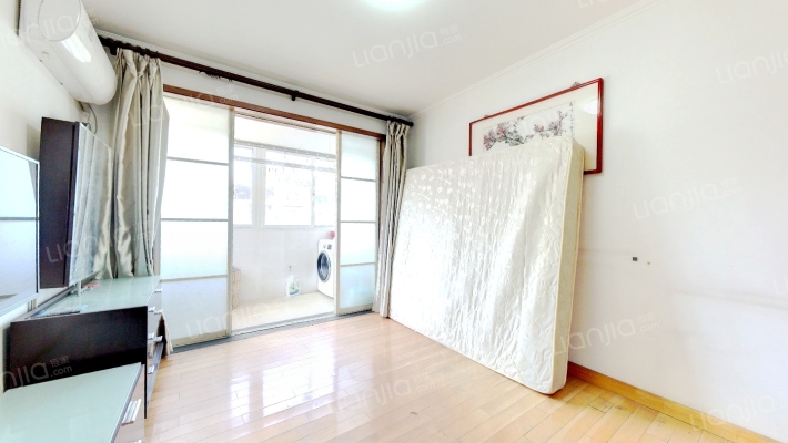 红旗新村二手房实景图