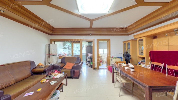 新兴苑小区二手房实景图