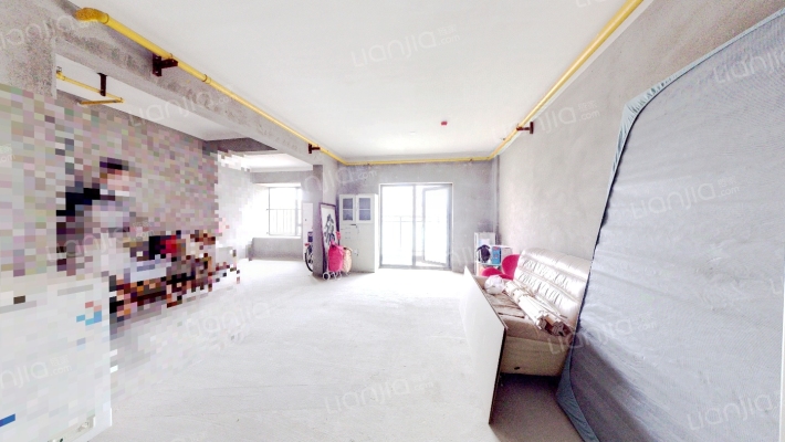 四新中央生活区二手房实景图