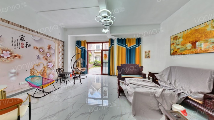 保利城温莎堡二手房实景图