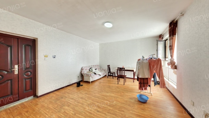 阳光领地二手房实景图