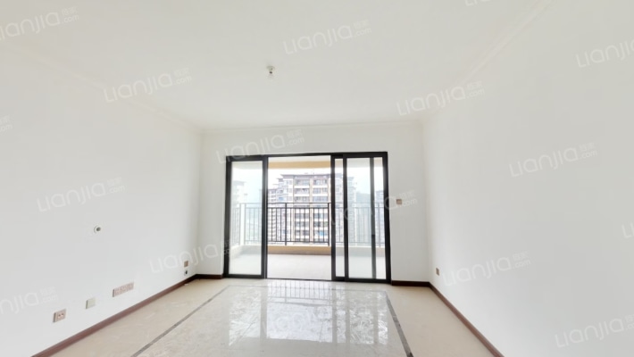 绿地新里•璞悦公馆二手房实景图