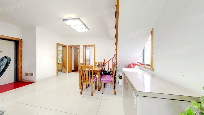 东方新村二手房实景图