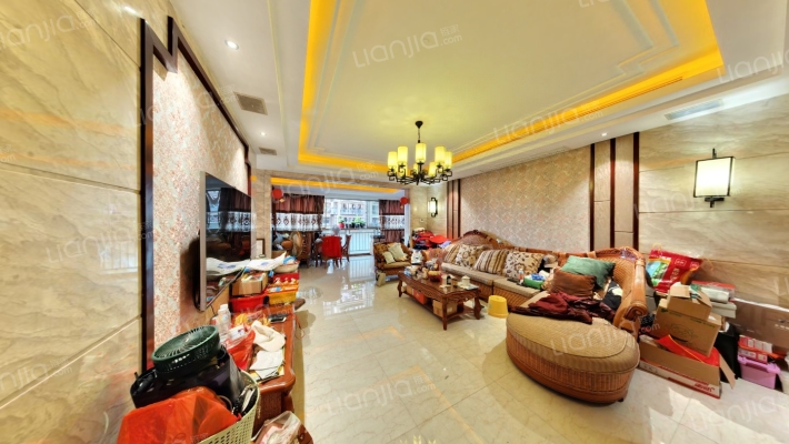 格林威治二手房实景图