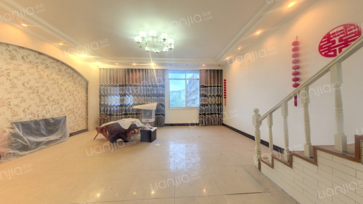 学府路137号二手房实景图