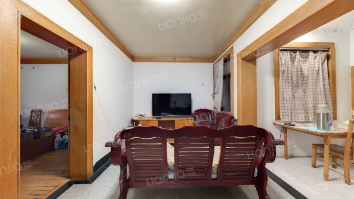 时花公寓二手房实景图