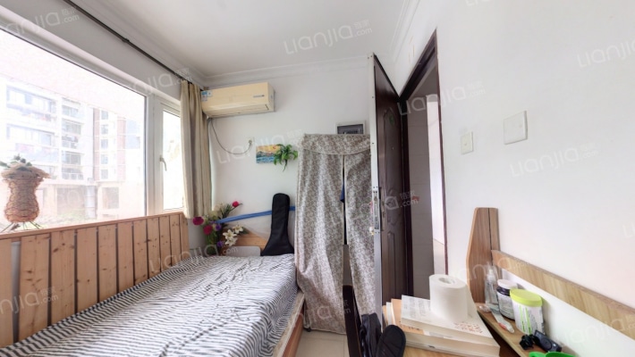 裕达华庭二手房实景图