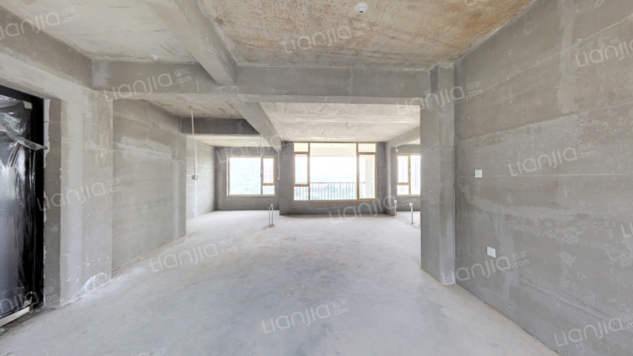 佰成智鼎中心二手房实景图