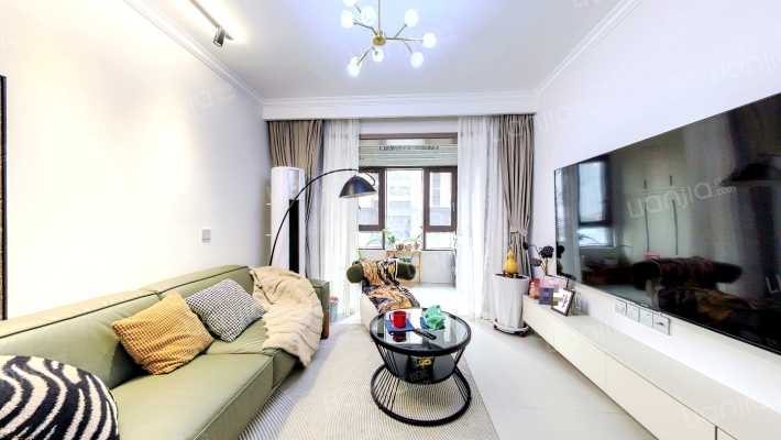 许昌铂悦山花园二手房实景图