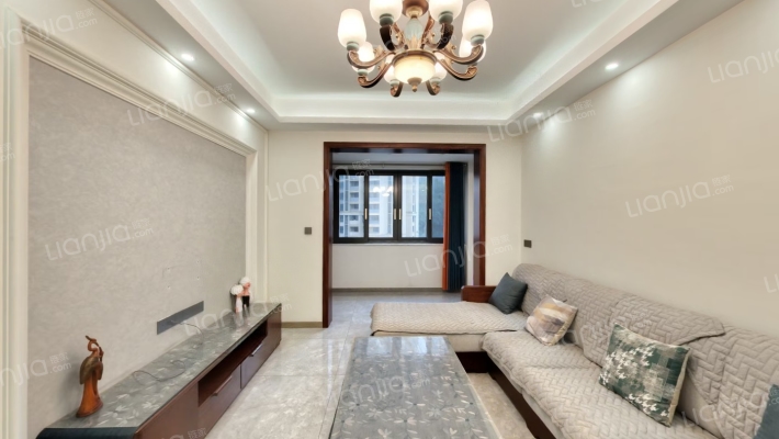 鸿恩新天地二手房实景图