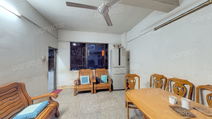 怡芳苑二手房实景图