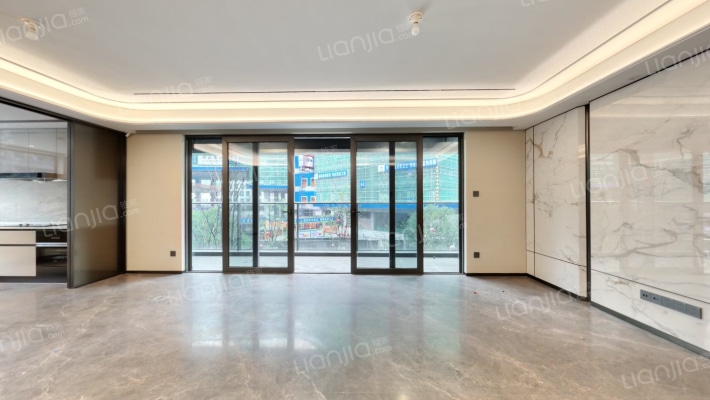 绿城沁百合庭二手房实景图