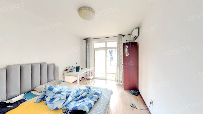 天滋嘉鲤北区二手房实景图