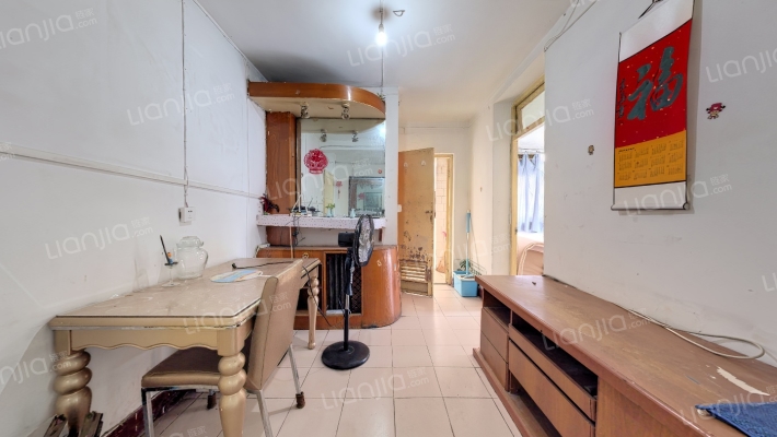 东八道巷8号二手房实景图