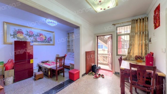 中凌云巷二手房实景图