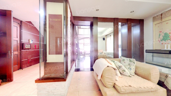 水秀艺墅二手房实景图