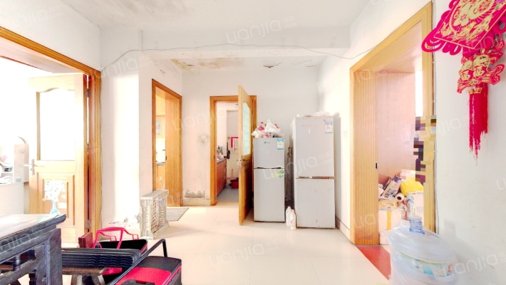 怡邻社区二区二手房实景图