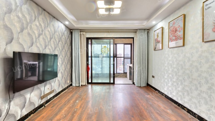 华发国宾壹号二手房实景图