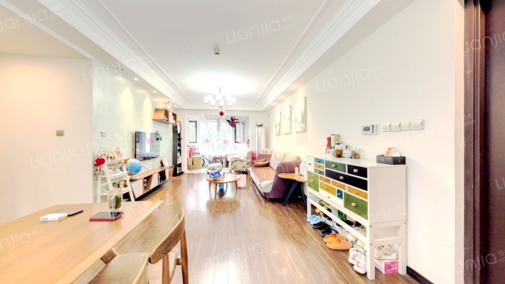 万科麓城二手房实景图