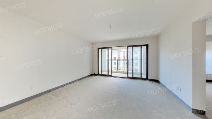 彤云嘉卉花园北区二手房实景图