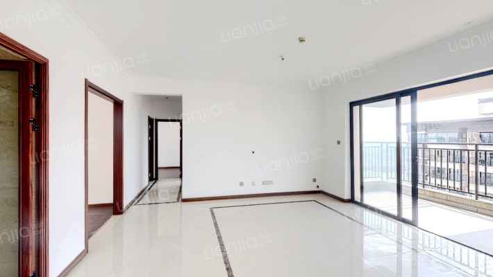 绿地新里•璞悦公馆二手房实景图