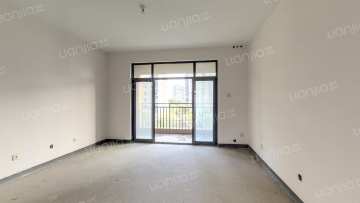 洛城中央御景二手房实景图