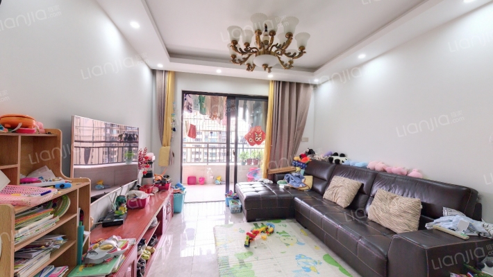 嘉和城依云堡二手房实景图