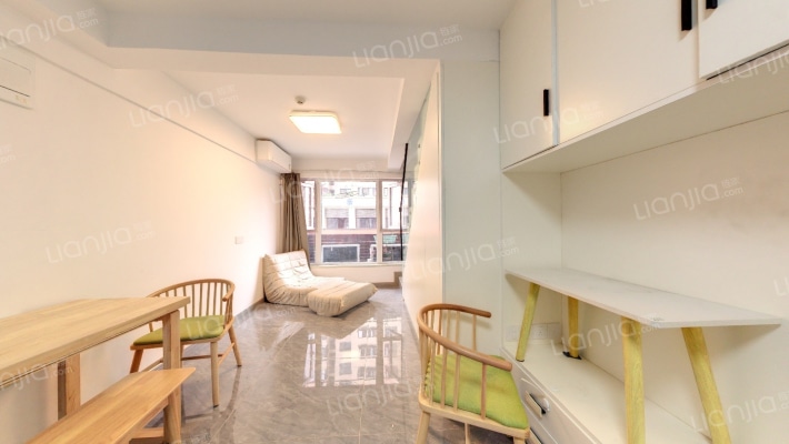 万科金域学府繁花里二手房实景图