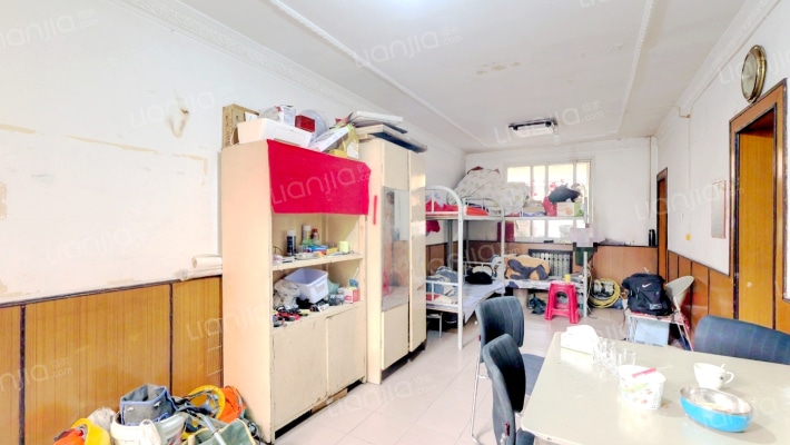 西山煤电水厂小区二手房实景图