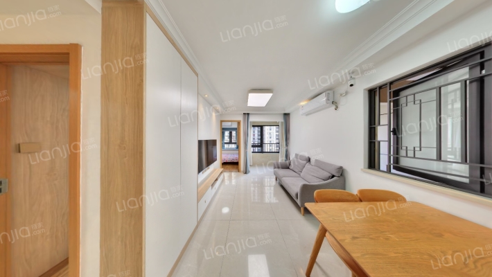 新店地铁社区怡然居二手房实景图